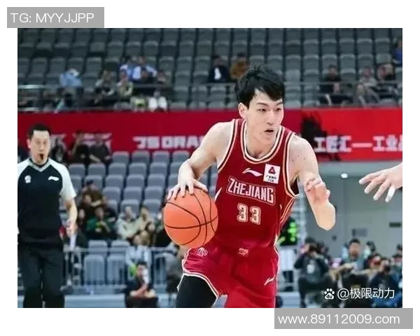 南京篮球队在选拔赛中以92分高居积分榜首位展现强劲实力 南京篮球队在选拔赛中以92分高居积分榜首位展现强劲实力