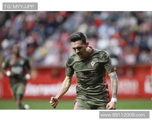 西安足球队在欧锦赛积分榜上以91分稳居第一名展现强劲实力 西安足球队在欧锦赛积分榜上以91分稳居第一名展现强劲实力