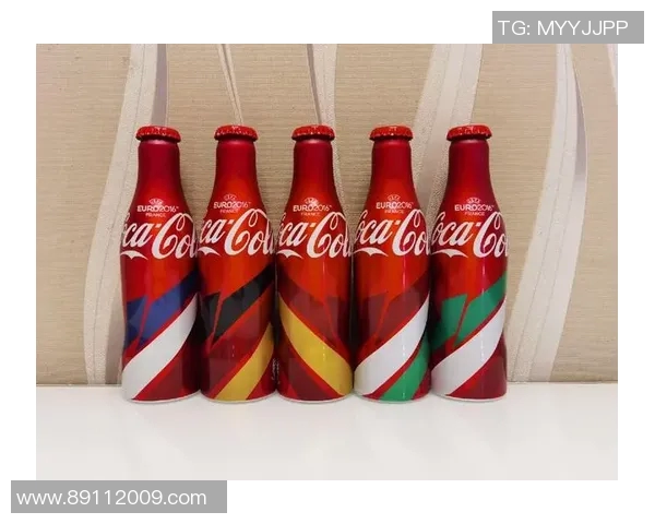 足球明星与可口可乐的完美结合助力全球足球文化传播与品牌影响力提升 足球明星与可口可乐的完美结合助力全球足球文化传播与品牌影响力提升